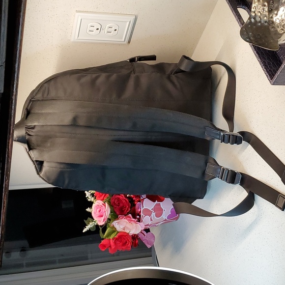 MICHAEL KORS vinyl/leather backpack - Picture 5 of 14